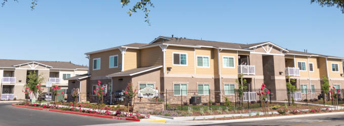 Mission Court Apartments - Tulare